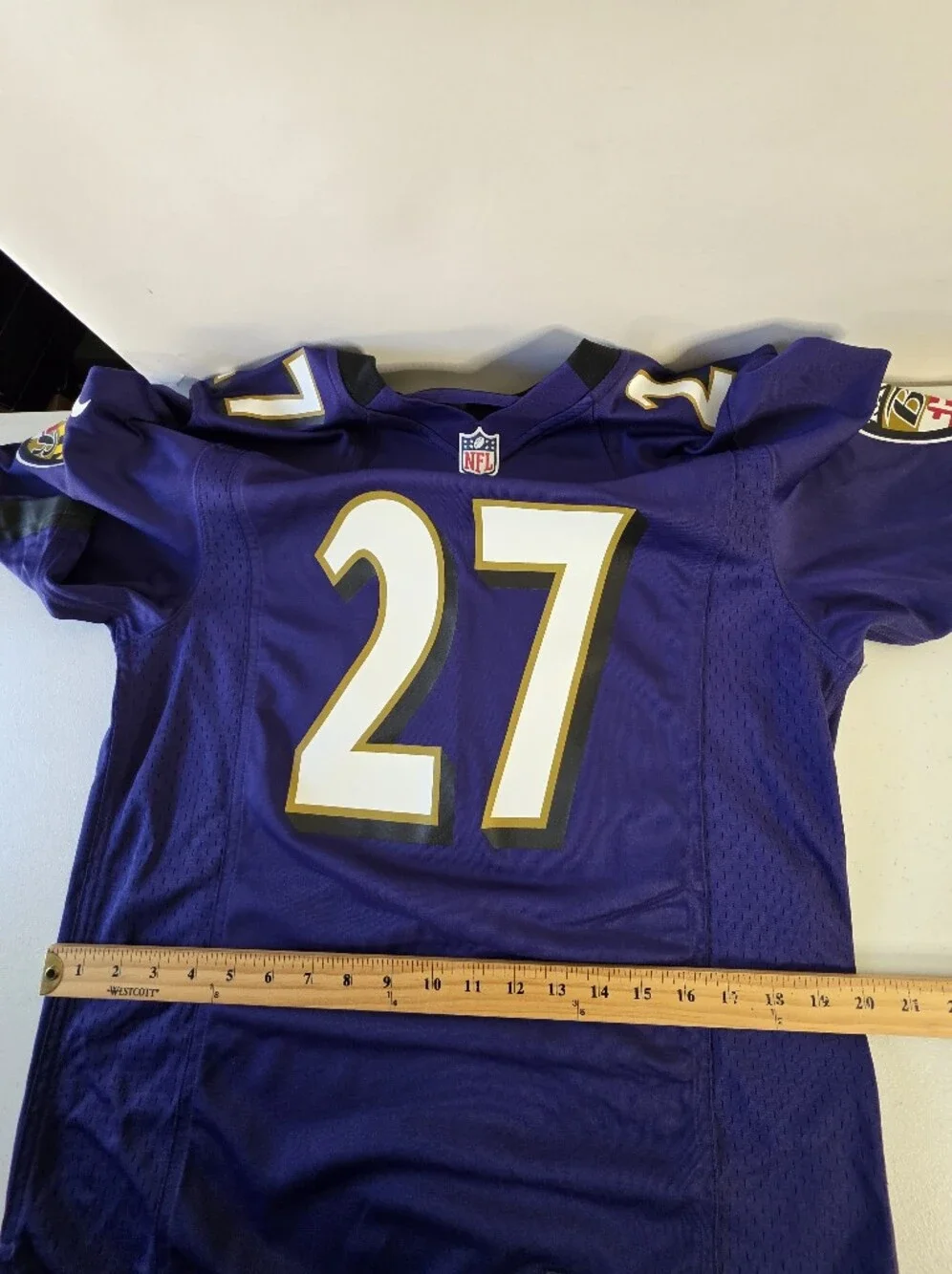 Nike‎ On Field Baltimore Ravens Ray Rice Jersey Size S Adult NFL V-Neck Pullover